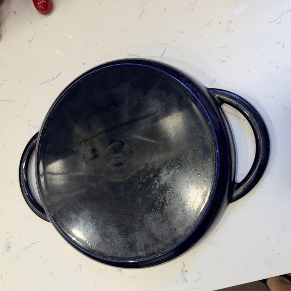Staub Cobalt Blue 10" Round Enameled Cast Iron Grill Pan 2 Handles - Picture 4 of 5